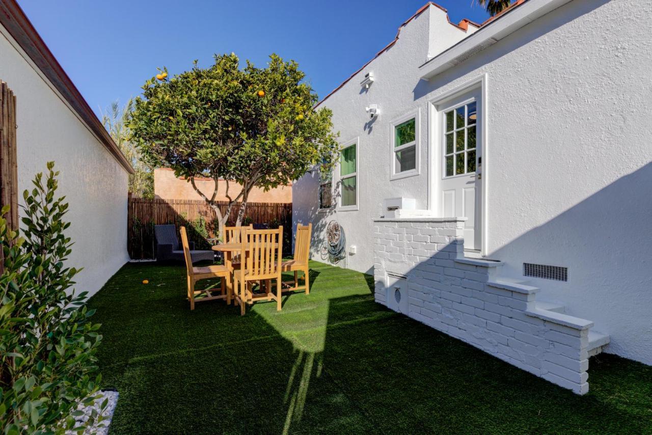 Lovely White Beach House Redondo Beach Exterior photo